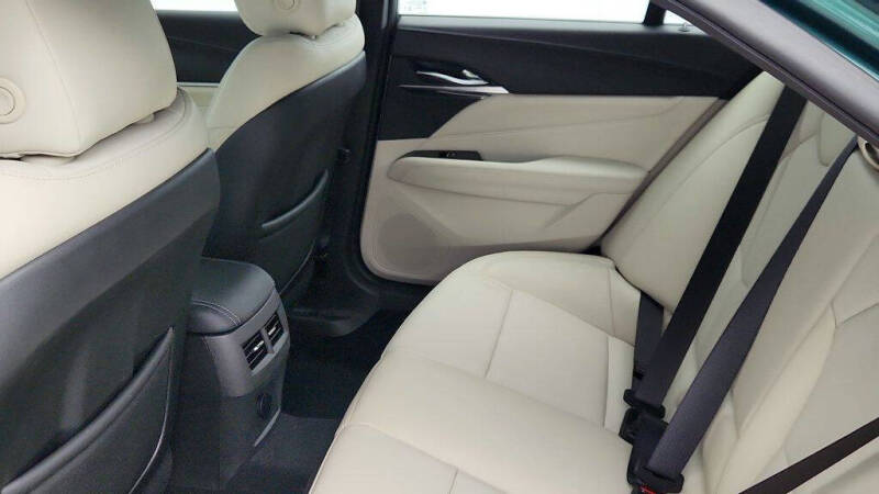 2025 Cadillac CT4 Premium Luxury