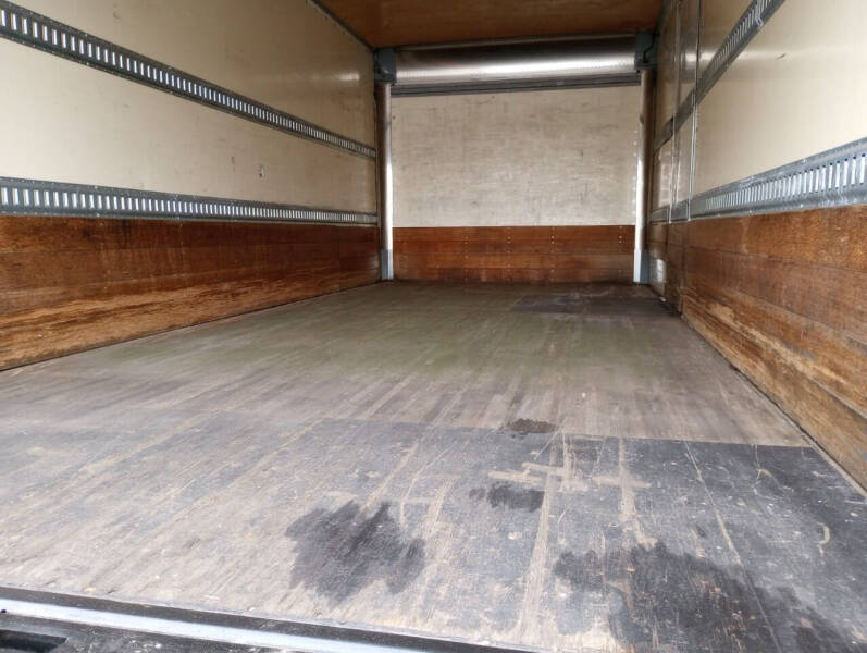 2014 Freightliner M2 106