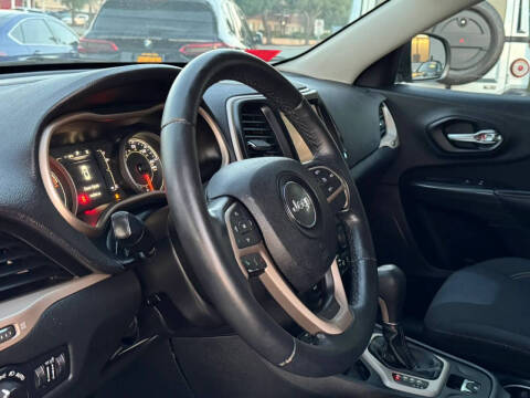 2016 Jeep Cherokee