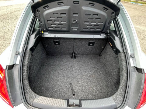 2012 Volkswagen Beetle 2.5L PZEV