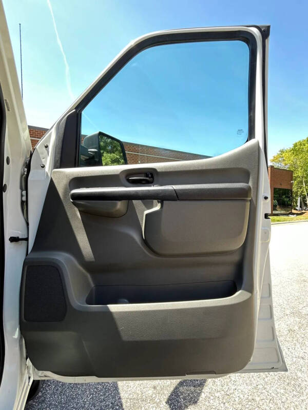 2021 Nissan NV