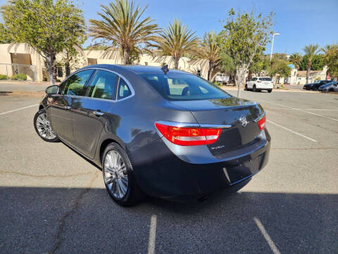 2012 Buick Verano Leather Group