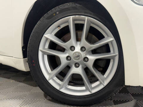 2009 Nissan Maxima