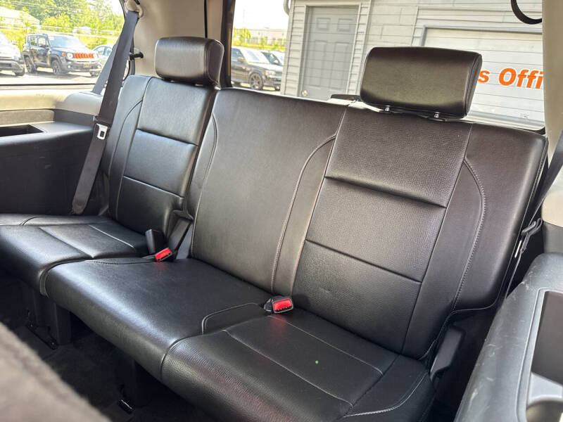 2010 Nissan Armada Platinum