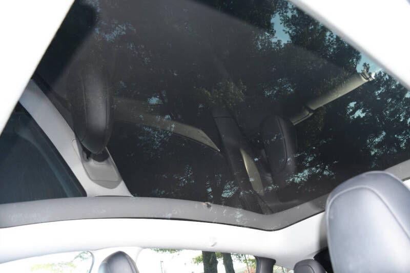 2021 Tesla Model Y Standard Range