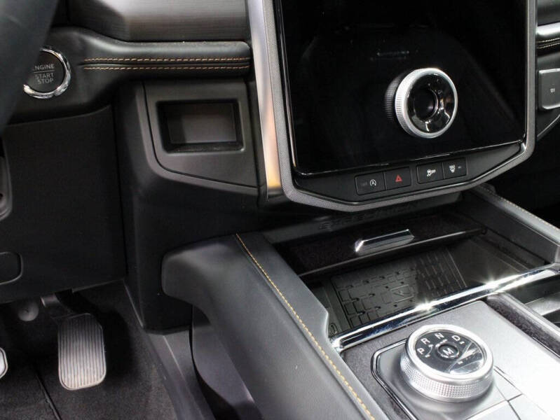 2024 Ford Expedition Platinum