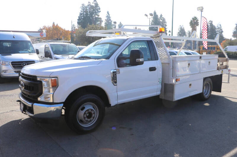 2020 Ford F-350 Super Duty Chassis Cab