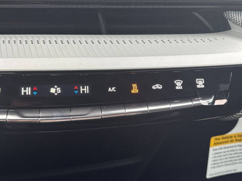 2026 Cadillac OPTIQ Premium Luxury