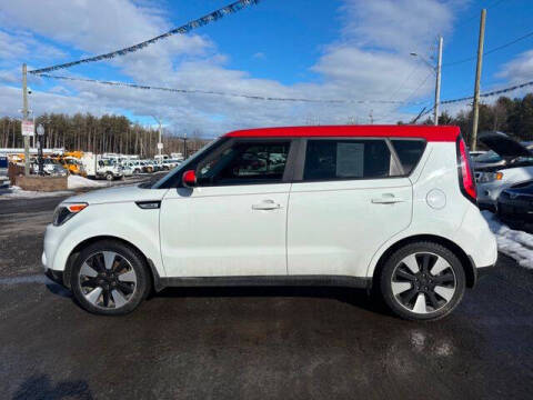 2017 Kia Soul for sale at Upstate Auto Sales Inc. in Pittstown NY