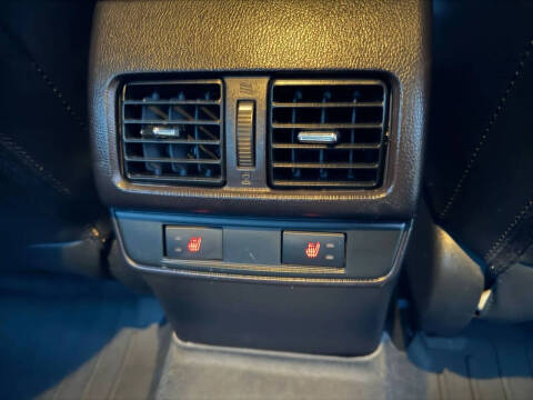 2017 Subaru Legacy 3.6R Limited