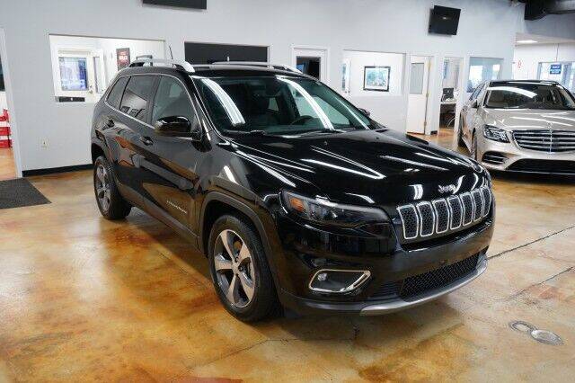 2019 Jeep Cherokee for sale at RPT SALES & LEASING in Orlando FL