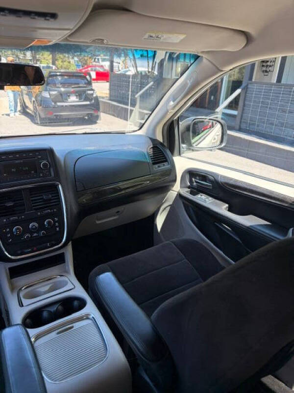 2012 Dodge Grand Caravan SXT