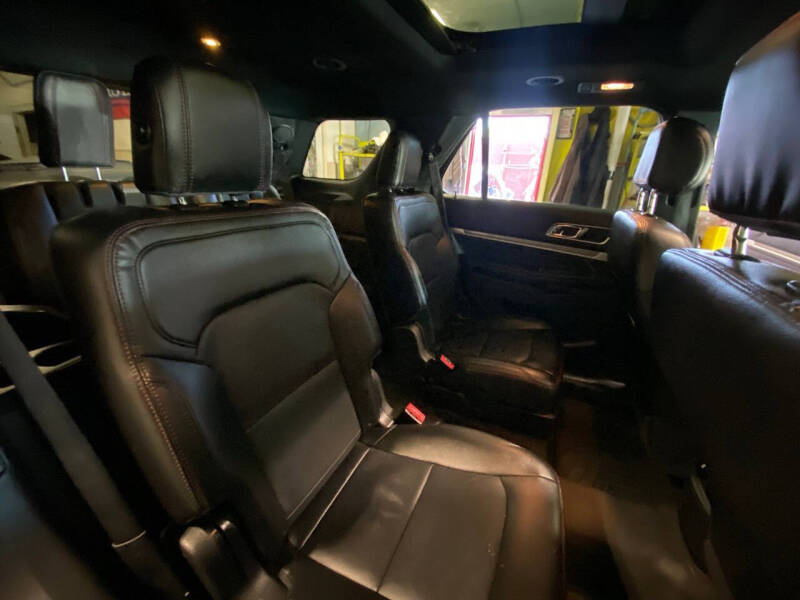 2016 Ford Explorer Sport