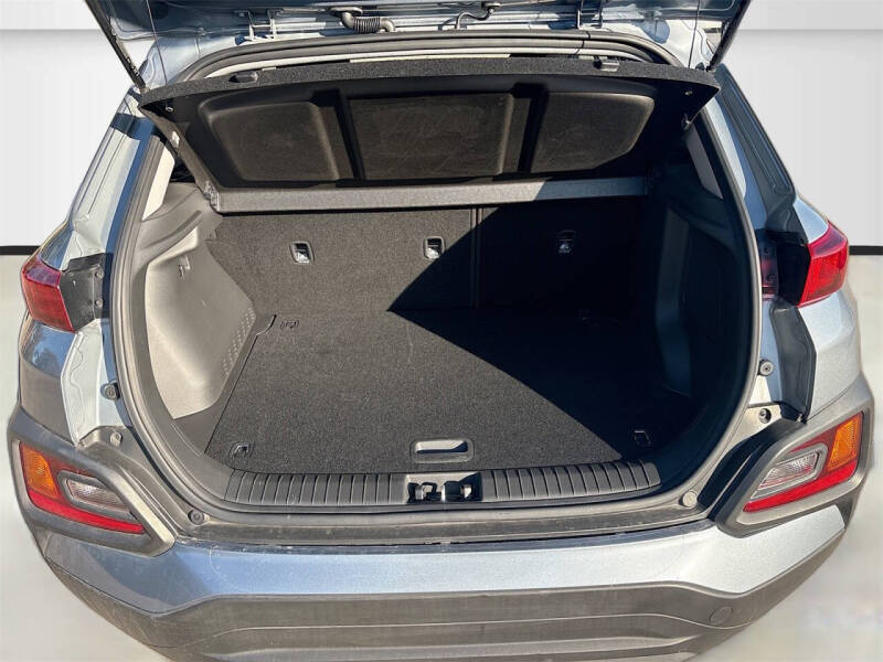 2020 Hyundai Kona SEL Plus