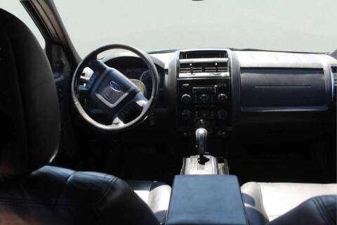 2009 Ford Escape XLT