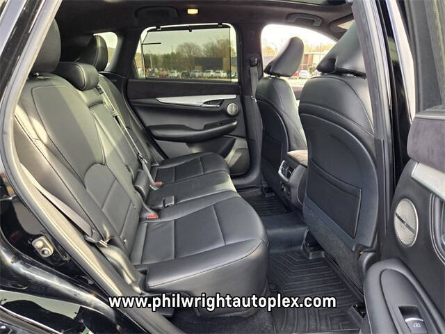 2019 Infiniti QX50 Essential