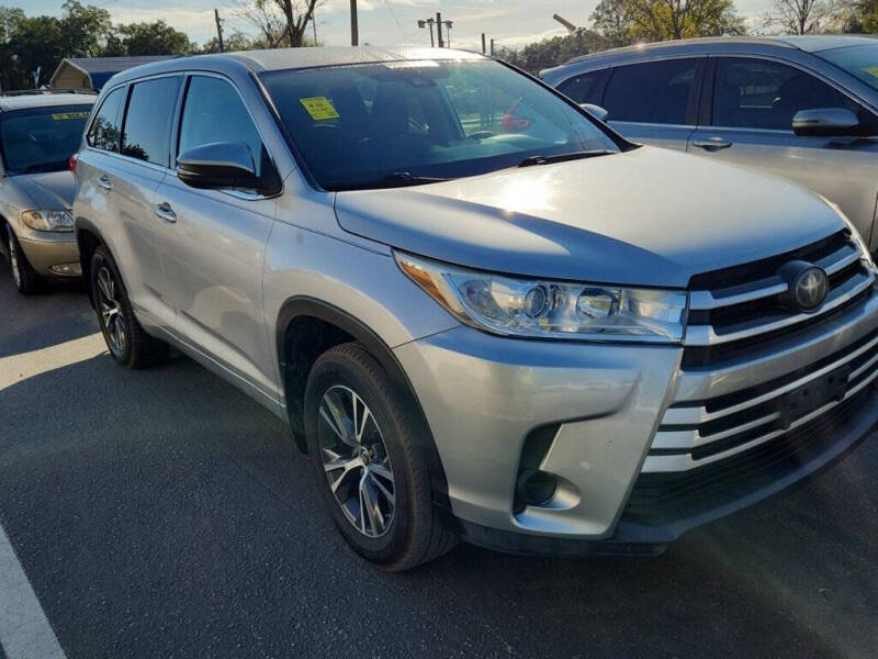2018 Toyota Highlander LE