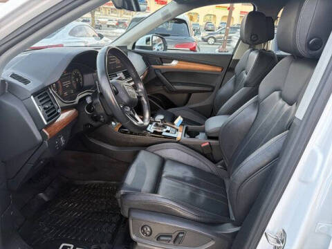 2023 Audi Q5 quattro Premium Plus 40 TFSI