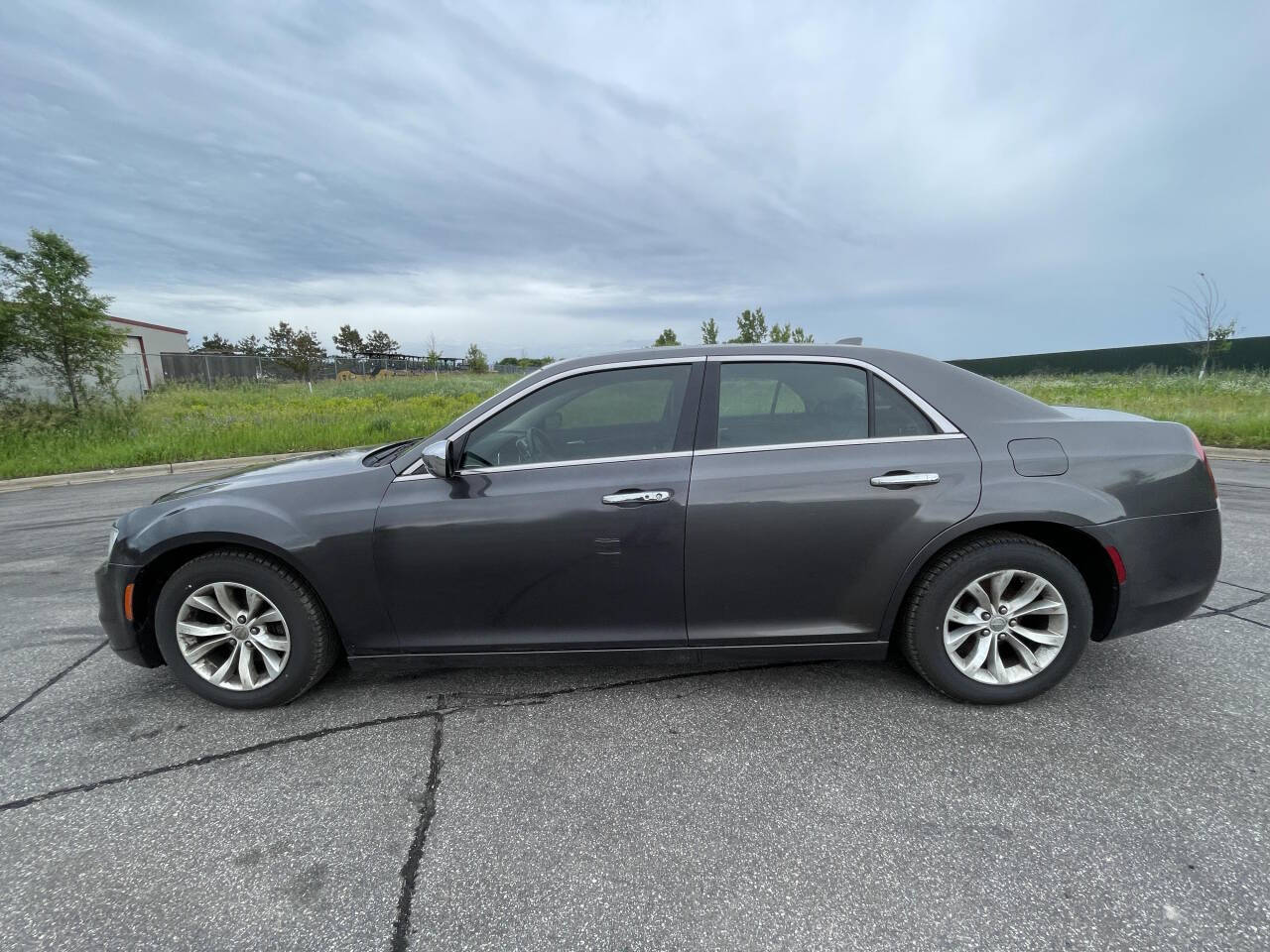 2015 Chrysler 300 for sale at Twin Cities Auctions in Elk River, MN