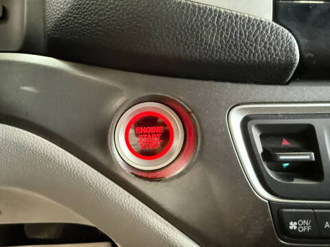 2017 Honda Pilot EX w/Honda Sensing