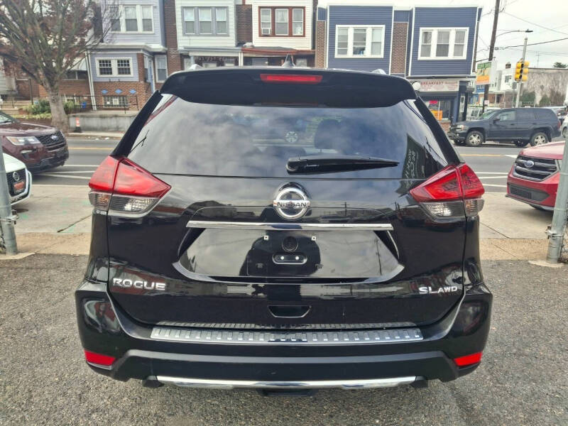 2018 Nissan Rogue SL