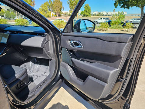 2025 Land Rover Range Rover Velar P250 Dynamic SE