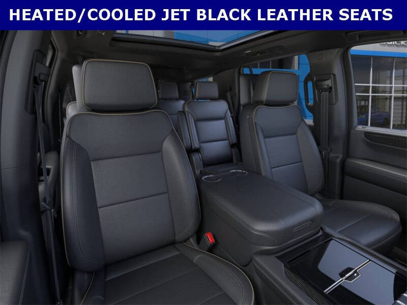 2025 GMC Yukon Elevation