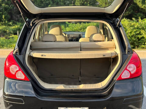 2008 Nissan Versa 1.8 S