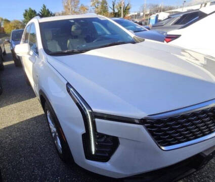 2024 Cadillac XT4 Luxury