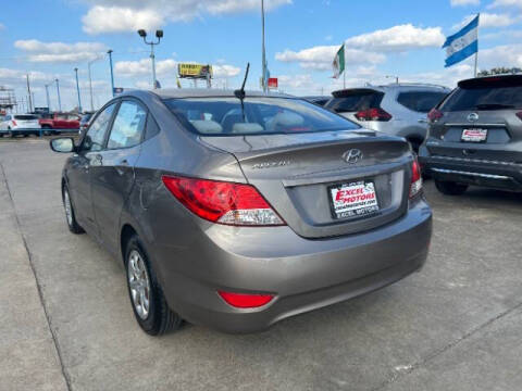 2013 Hyundai Accent GLS