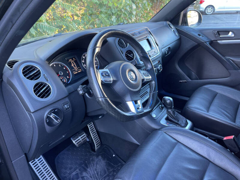 2015 Volkswagen Tiguan R-Line