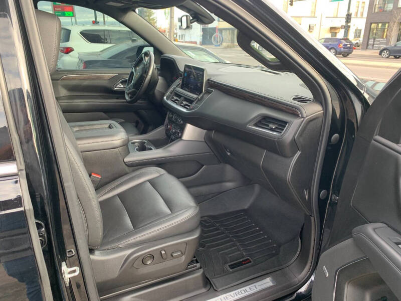 2021 Chevrolet Suburban LT