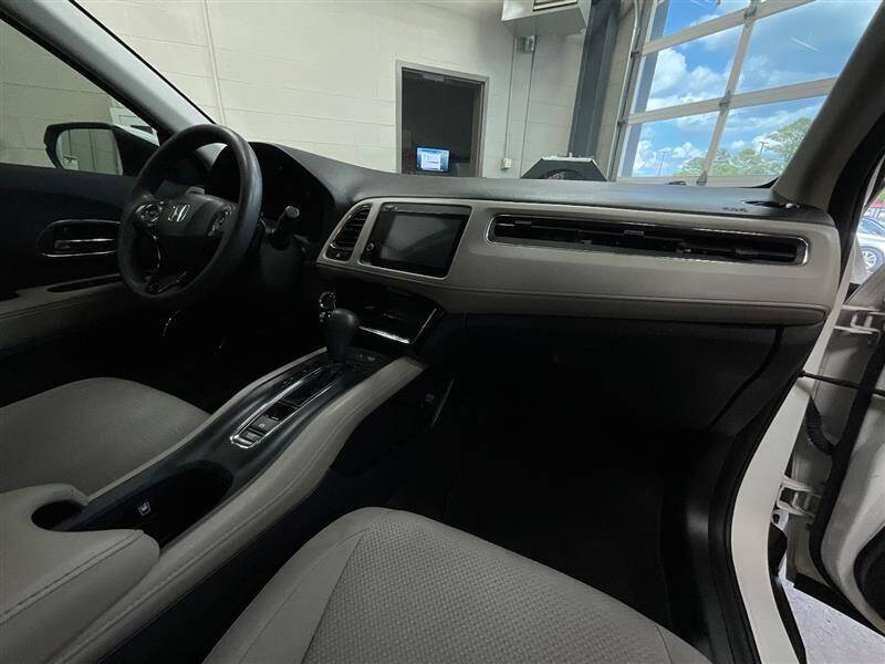 2022 Honda HR-V EX