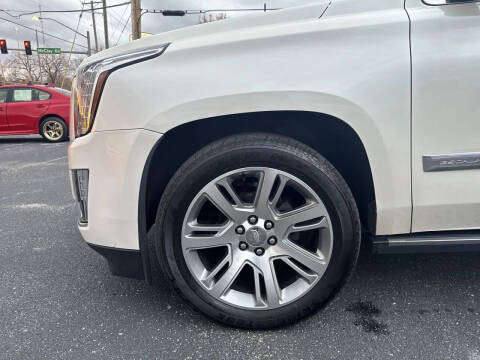 2015 Cadillac Escalade Premium