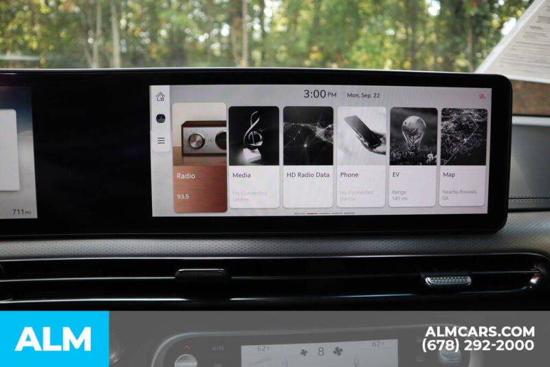 2025 Genesis GV60 Advanced