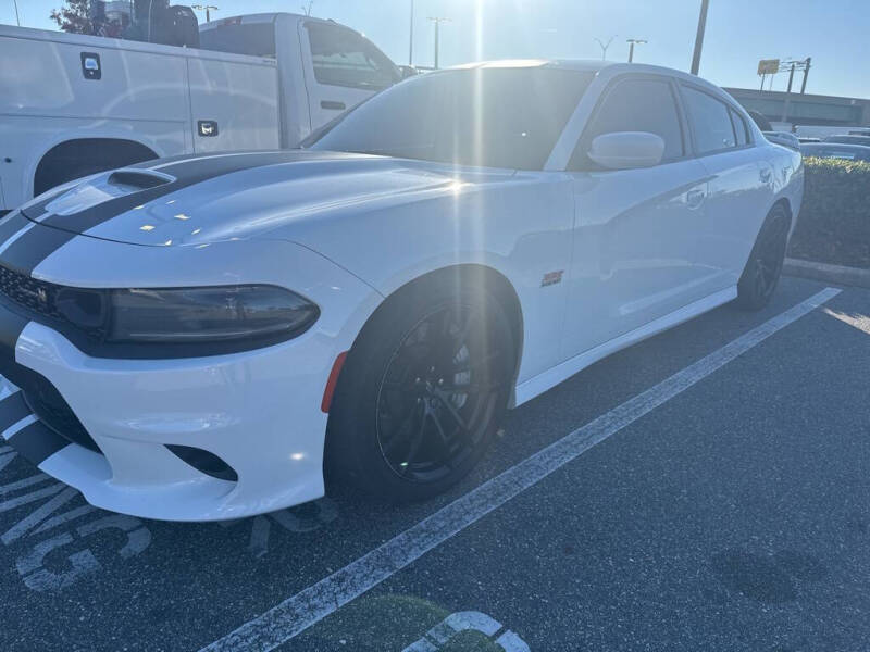 2022 Dodge Charger Scat Pack's photo