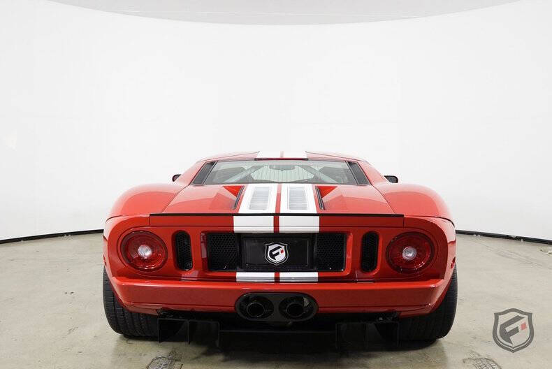 2005 Ford GT