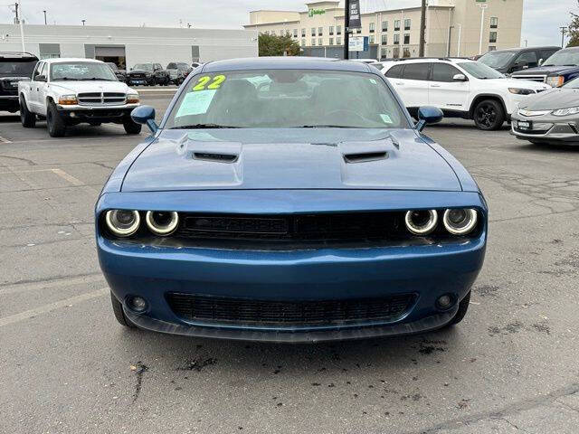 2022 Dodge Challenger SXT
