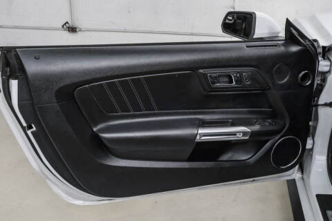 2017 Ford Mustang EcoBoost Premium