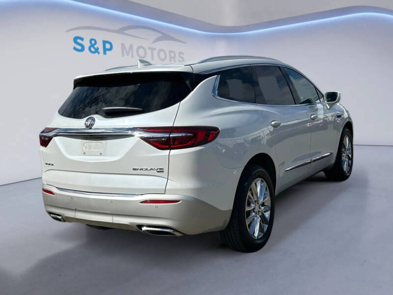 2018 Buick Enclave Essence