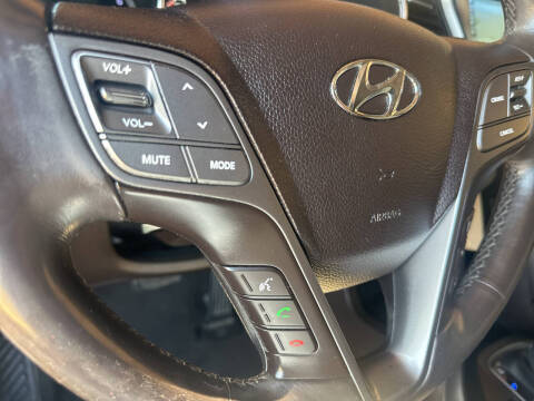 2017 Hyundai Santa Fe Sport 2.0T Ultimate