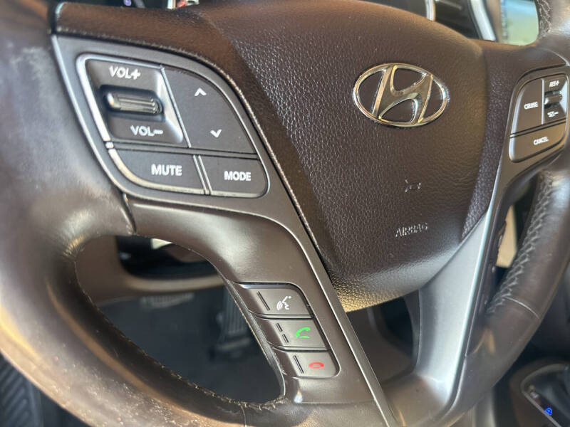 2017 Hyundai Santa Fe Sport 2.0T Ultimate