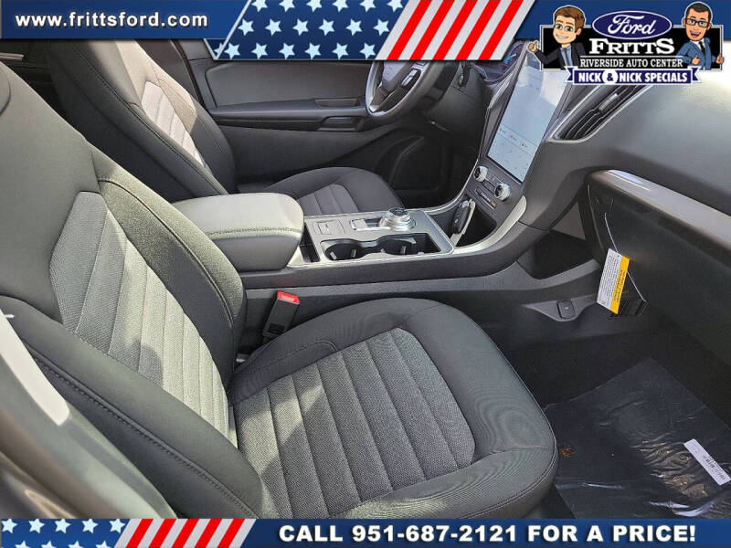 2024 Ford Edge SE