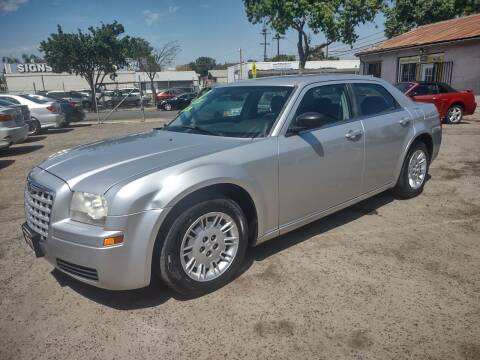 2007 Chrysler 300 for sale at Larry's Auto Sales Inc. in Fresno CA