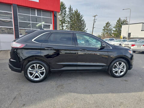 2018 Ford Edge Titanium