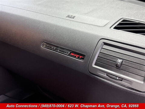 2014 Dodge Challenger SRT8