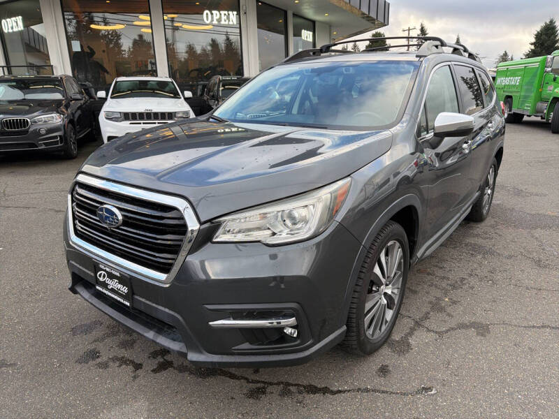 2019 Subaru Ascent Touring's photo