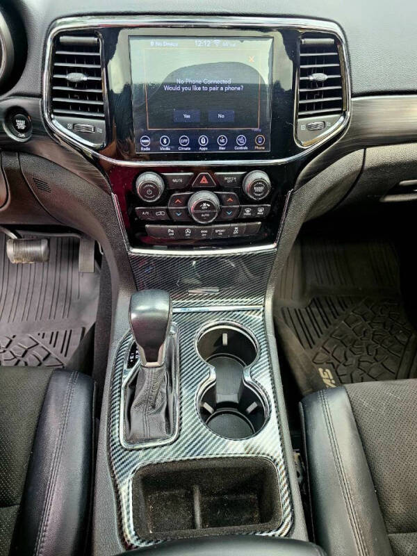 2019 Jeep Grand Cherokee Laredo E