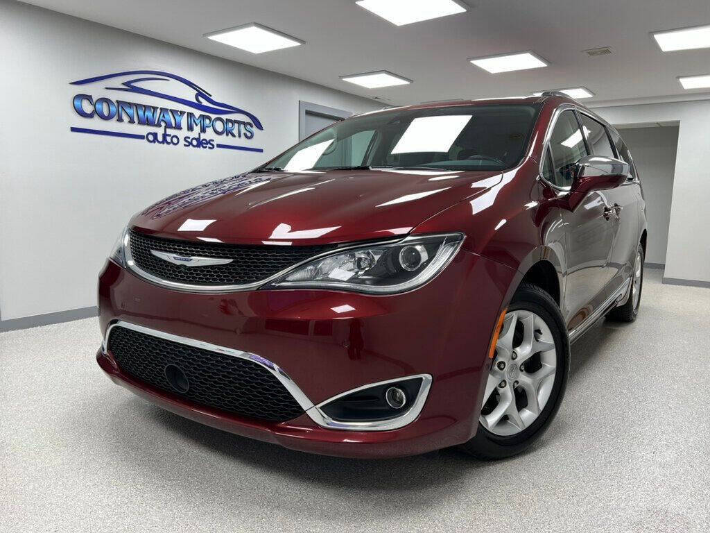 2020 Chrysler Pacifica for sale at Conway Imports in   Streamwood, IL