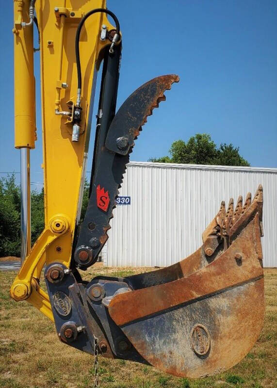 2021 Komatsu PC88MR-11